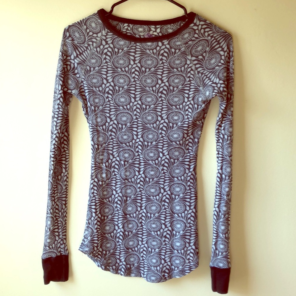 Free People Geometric Long Sleeved Shirt sz. M